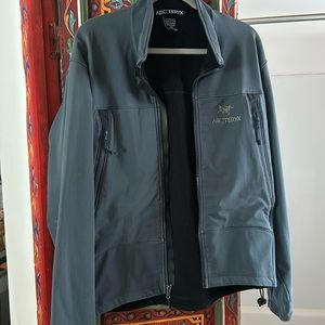 Arcteryx jacket medium